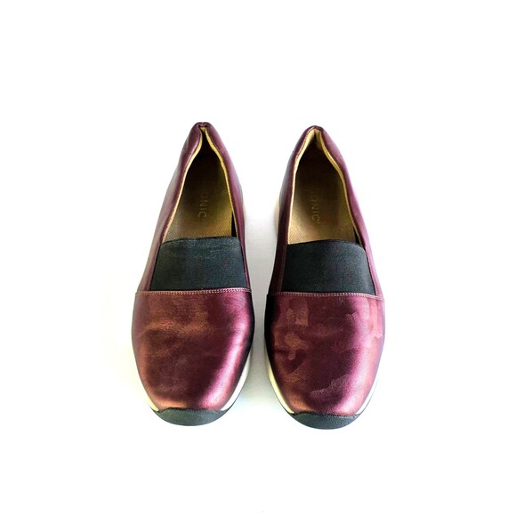 VIONIC Cosmic Cameo Camo Slip On Shoes Maroon Sz 10 42 Wide Dk Red Comfort - Picture 4 of 15